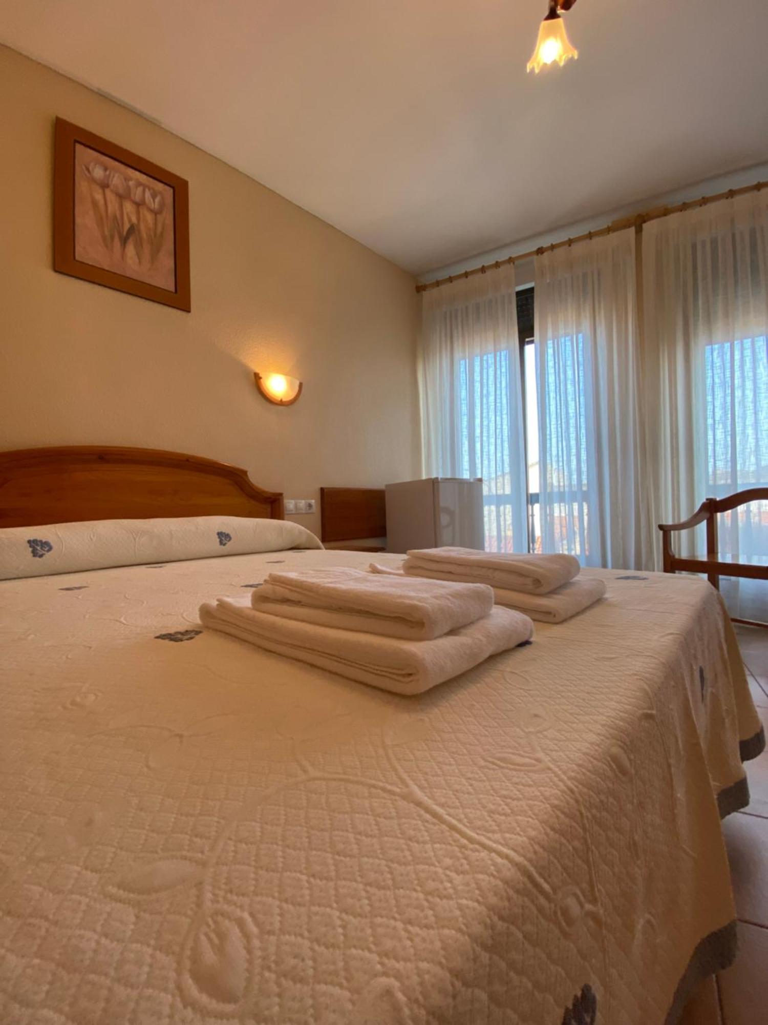 Hostal Jose Mari Ciudad-Rodrigo Eksteriør billede